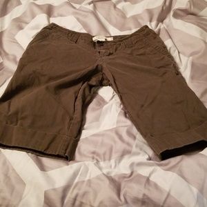 Old navy khaki shorts